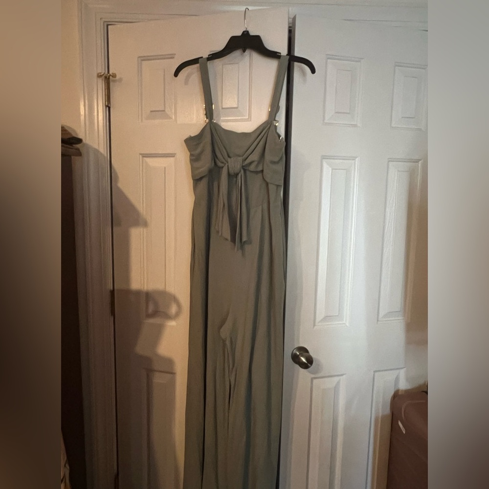 Ladies’ cute wide-leg romper!
